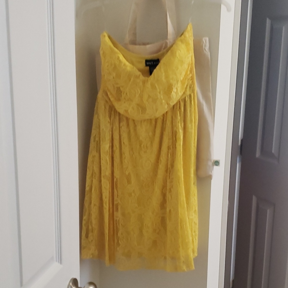Yellow lace dress
